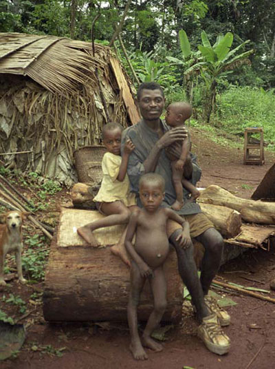 Candace Scharsu Photography -  Pygmies - Cameroon, Congo, Central African Republic